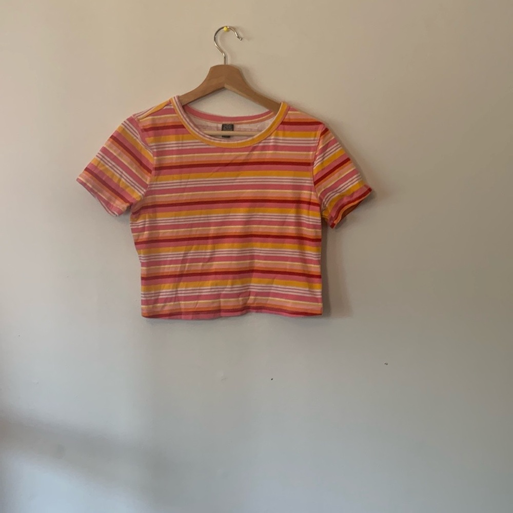 Wild Fable tight and cropped t-shirt